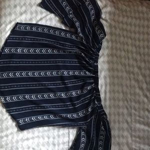 Off shoulder shirt